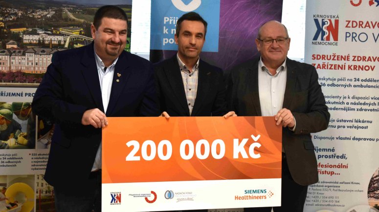 Sbírka na pomoc zaměstnancům. 