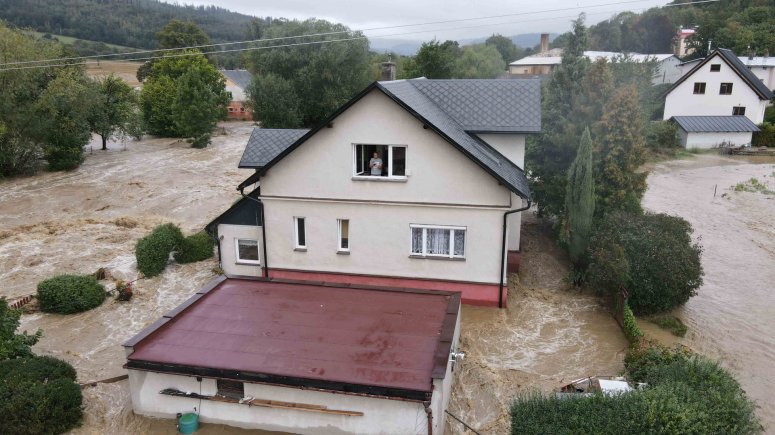 Povodňová sbírka pro zaměstnance.
